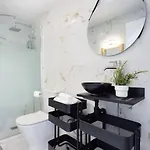 Bonito Estudio Con Balcon Apartment
