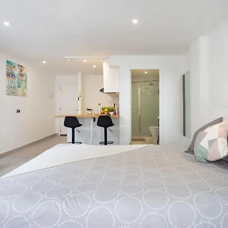 Apartament Bonito Estudio Con Balcon
