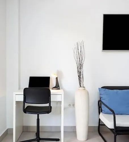 Lejlighed Bonito Estudio Con Balcon *