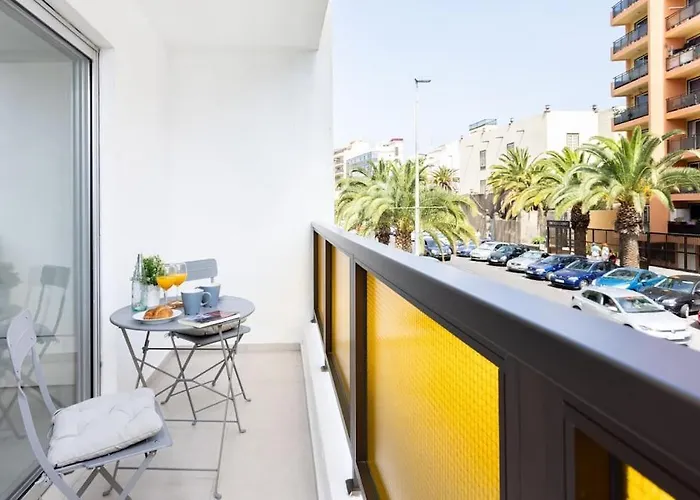 Lejlighed Bonito Estudio Con Balcon *